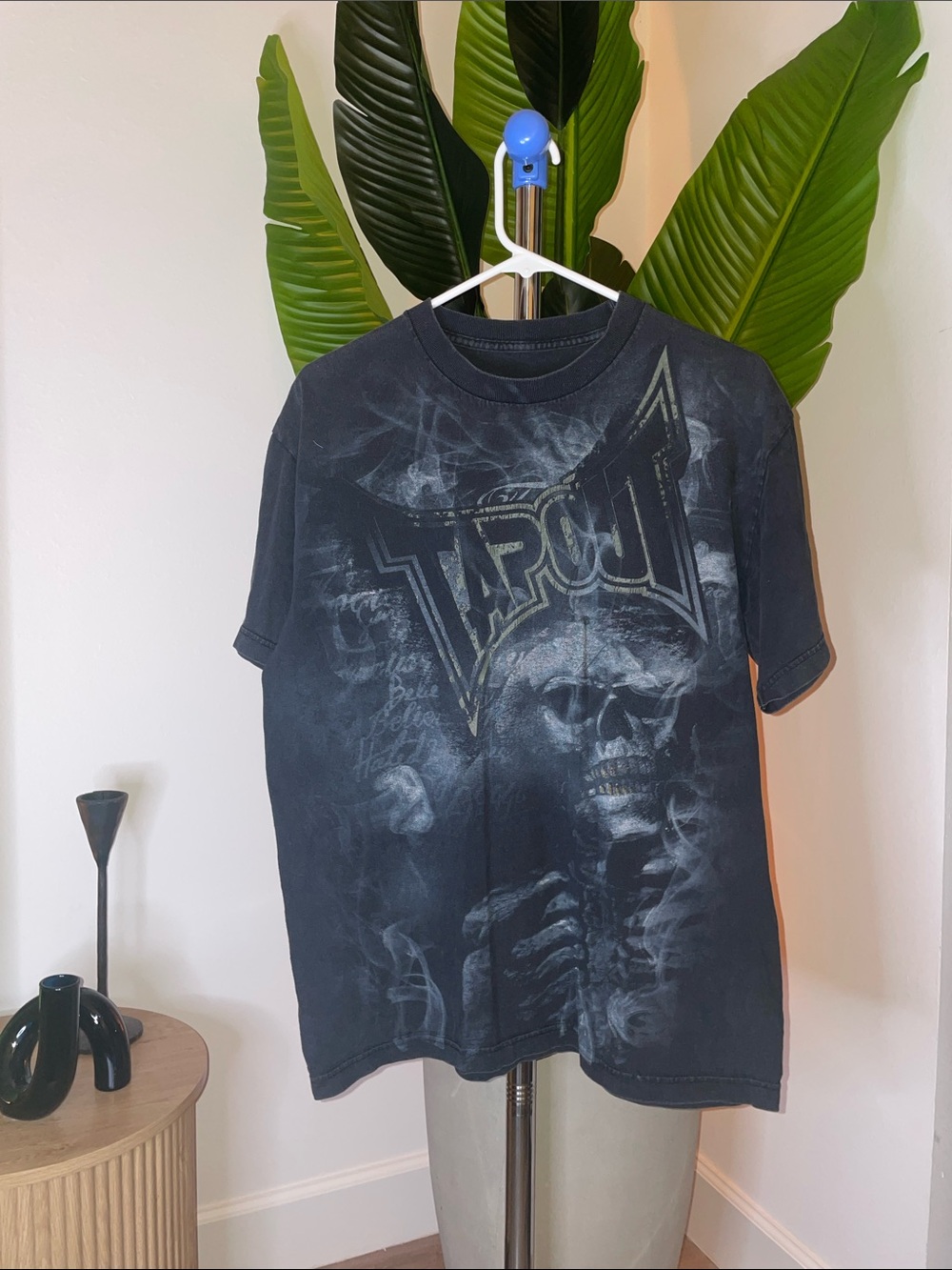 Tapout Black Skull Smoke Graphic Tee